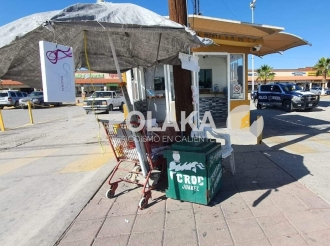 Vendía También Otras Cositas