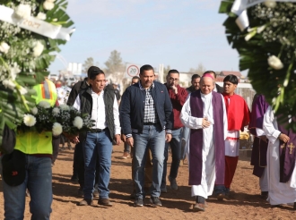 Flores a Muertos Anónimos